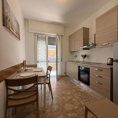Dimora Concept - Flower Apartment *